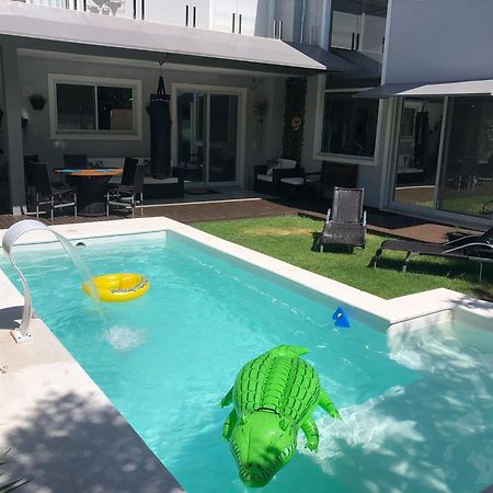 Casa Luxo Com Piscina A 500 Metros Da Praia Флоріанополіс Екстер'єр фото